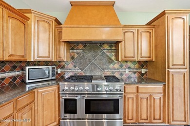 Rare one owner secondary waterfront home in desirable Woodland - photo 16
