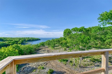 Welcome to the crown jewel of Thompson Heights! Lot 2A-1 offers - photo 17