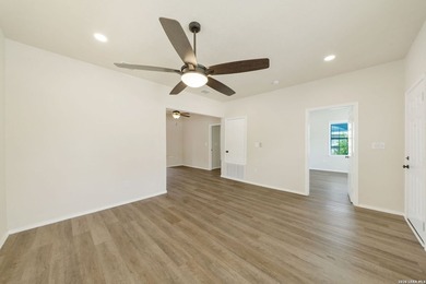MULTIGENERATIONAL FAMILY NEEDS?? THIS PROPERTY WITH A CASITA IS - photo 7