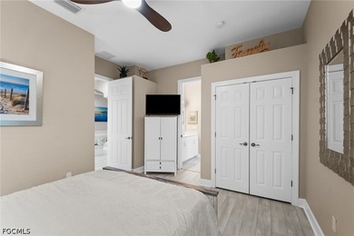 Ideally situated on a quiet double cul-de-sac, this stunning - photo 22