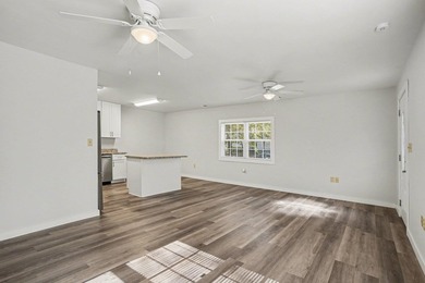 LOCATION, LOCATION!!! A MUST SEE, NO HOA!!!This is an income - photo 24