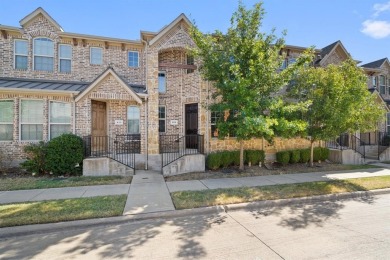 Lake Lewisville Townhome/Townhouse For Sale in Lewisville Texas