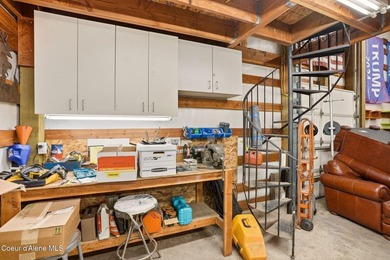 Rare one owner secondary waterfront home in desirable Woodland - photo 50