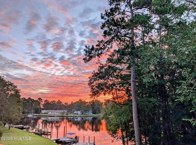 BEST VALUE WATERFRONT HOME IN NEW BERN!!! Ready for its next - photo 6