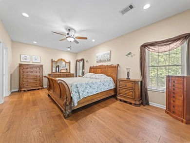 Situated on a one acre lot, this meticulously maintained 4 - photo 14