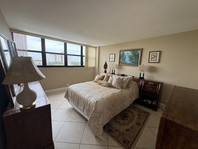 Welcome to this well-appointed 2/2 unit located in the Gemini in - photo 17