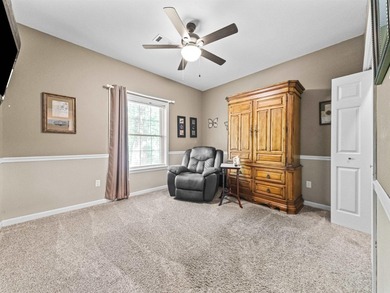 Situated on a one acre lot, this meticulously maintained 4 - photo 23