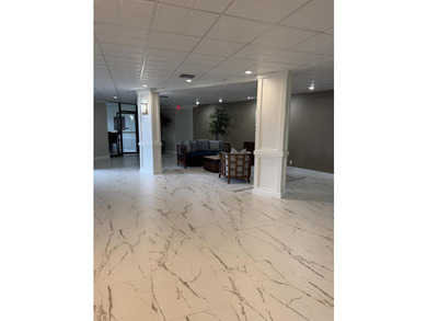 Welcome to this well-appointed 2/2 unit located in the Gemini in - photo 26