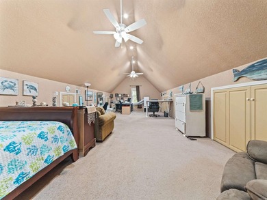 Situated on a one acre lot, this meticulously maintained 4 - photo 28