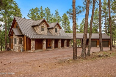 Stunning 3-Bedroom Chalet Retreat in Alpine, Arizona Presenting - photo 2