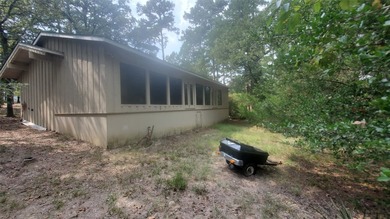 Escape to the country in scenic and relaxing Holly Lake Ranch - photo 3