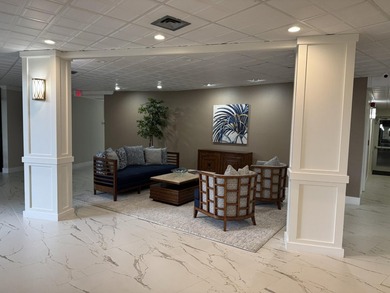 Welcome to this well-appointed 2/2 unit located in the Gemini in - photo 33