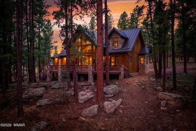 Stunning 3-Bedroom Chalet Retreat in Alpine, Arizona Presenting - photo 8