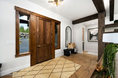 Stunning Single-Level Home with Bonus Suite in Gated Community - - photo 6