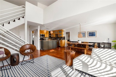 Proud to present this stunning 3-bedroom, 2.5-bath - photo 6