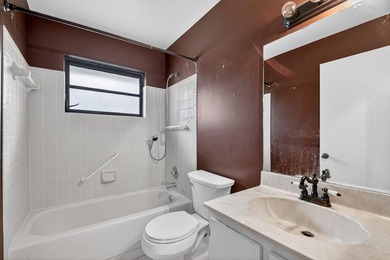 BEST VALUE in the community! Bright Corner Villa with Water - photo 21