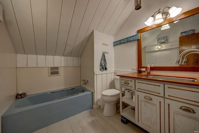 Enjoy year-round lake living from this original Yankee Barn post - photo 37