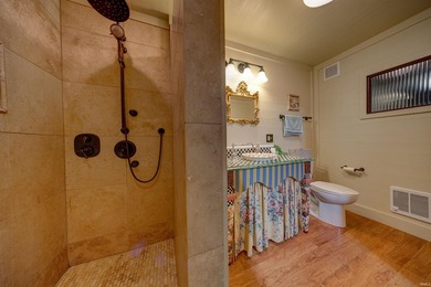 Enjoy year-round lake living from this original Yankee Barn post - photo 40