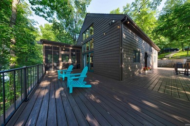 Enjoy year-round lake living from this original Yankee Barn post - photo 43