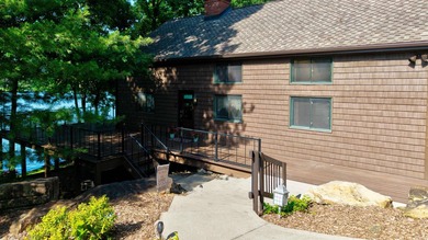 Enjoy year-round lake living from this original Yankee Barn post - photo 44