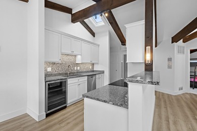 Lake Geneva Condo For Sale in Fontana Wisconsin