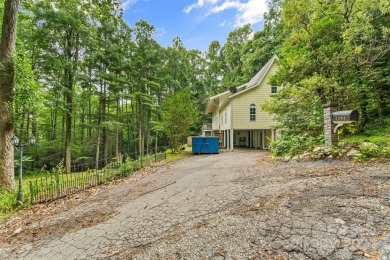 Lake Home For Sale in Spruce Pine, North Carolina