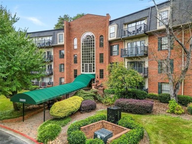 (private lake, pond, creek) Condo For Sale in Atlanta Georgia