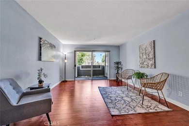 Ideally located in the highly desirable South Coast Metro area - photo 2