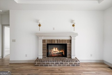 Tucked away on over an acre in the quiet charm of Murrayville - photo 19