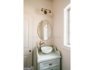 Tucked away on over an acre in the quiet charm of Murrayville - photo 22