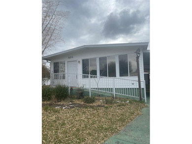 Pelican Lake Home For Sale in Lakeland Florida