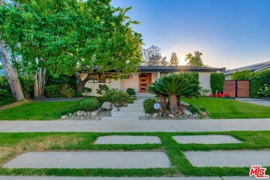 Positioned in one of the most prized pockets of Valley Village - photo 1