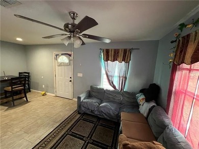 Great investment opportunity in Kenner! This 3-year-young duplex - photo 6
