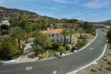Southwest-inspired elegance meets luxury in this stunning - photo 44