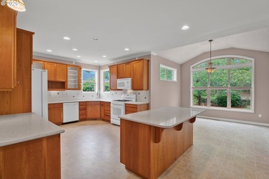 Showcase-quality craftsmanship and timeless elegance define this - photo 11