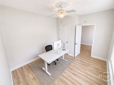 Welcome to 140 Colonial Drive! This beautifully maintained 4 - photo 17
