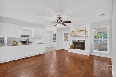 **Move-In Ready Brick Home with an Incredible Screened Porch!** - photo 8