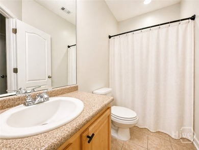 Welcome to 140 Colonial Drive! This beautifully maintained 4 - photo 19