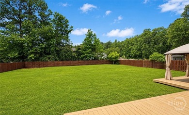 Welcome to 140 Colonial Drive! This beautifully maintained 4 - photo 26
