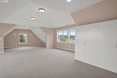 Showcase-quality craftsmanship and timeless elegance define this - photo 28