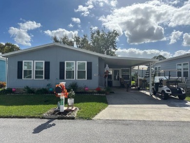 Lake Home For Sale in Auburndale, Florida