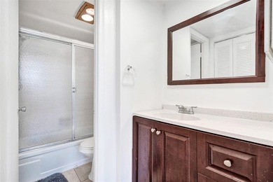 Spacious 2-Bedroom, 2-Bath Condo with Lake Views in Pine Island - photo 11