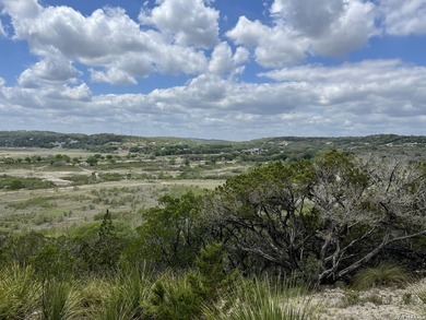 Leave the traffic, noise, and crowded neighborhoods behind and - photo 2