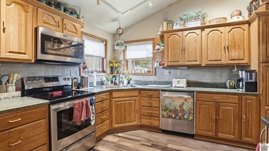 Located on main channel of Kentucky Lake, this spacious home - photo 12
