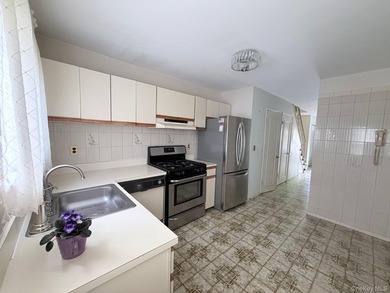 Cameo Townhouses is the best kept secret place to live! This - photo 15
