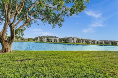 Spacious 2-Bedroom, 2-Bath Condo with Lake Views in Pine Island - photo 27