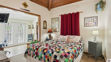 Located on main channel of Kentucky Lake, this spacious home - photo 27