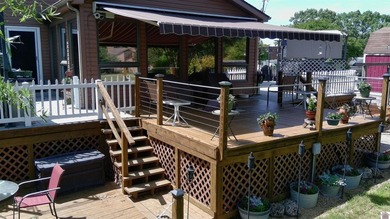 Located on main channel of Kentucky Lake, this spacious home - photo 34