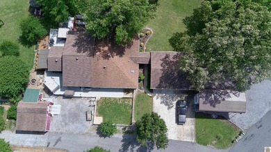 Located on main channel of Kentucky Lake, this spacious home - photo 45