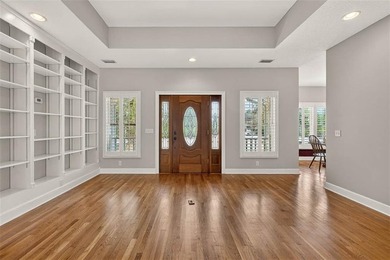 Tucked within the gated community of Oak Grove Island, 189 - photo 4